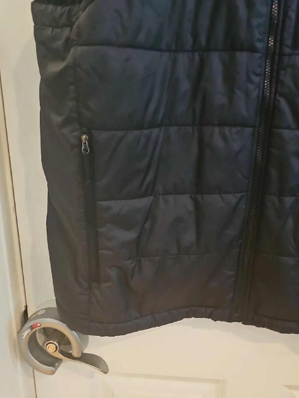 The North Face Men's Lightweight Black Quilted Vest XL